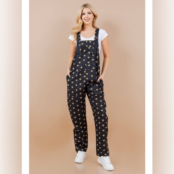 NWT LA Soul Women's "Let's Bee Friends" Corduroy Overalls Size Small - Picture 1 of 5